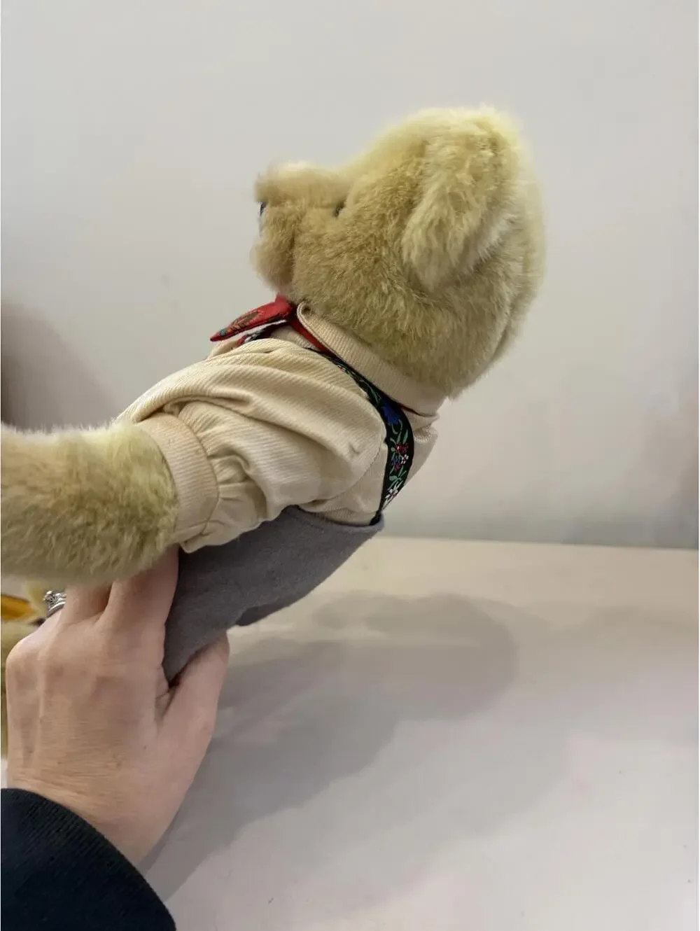 Vintage Fuzzy Vanderbear Eine Kleine Mountain Climber Stuffed Animal Plush Toy